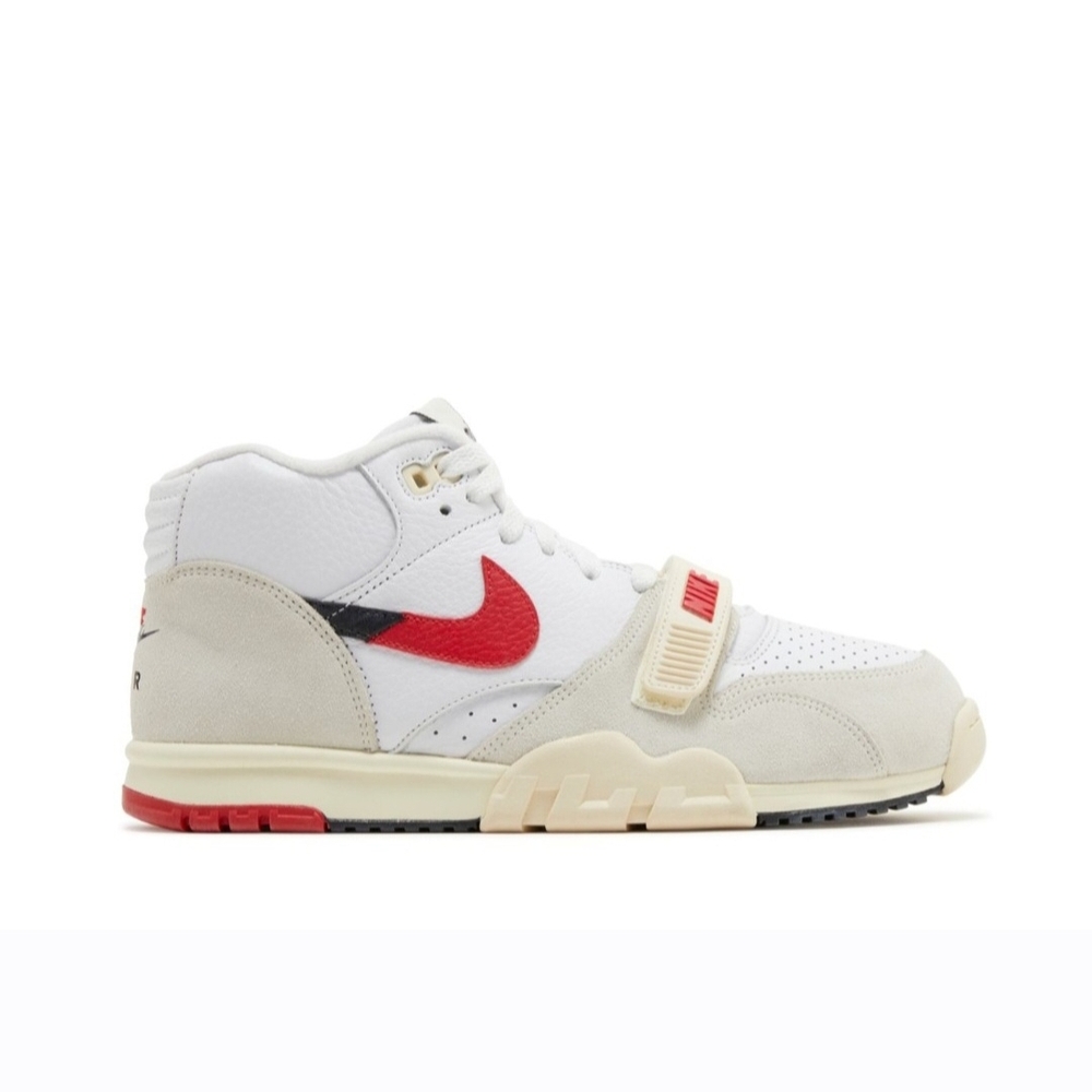 Nike Air Trainer 1 Size 9 With Box